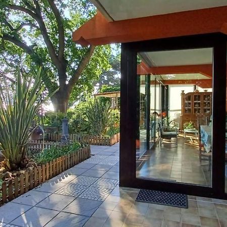 Brezza Marina - Appartamento In Villa Fronte Mare Trieste Exterior foto