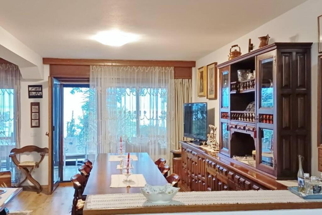 Brezza Marina - Appartamento In Villa Fronte Mare Trieste Exterior foto